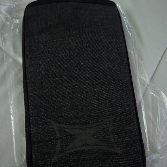 Slingshot Extreme Knee Sleeves NWOT - Picture 2 of 5